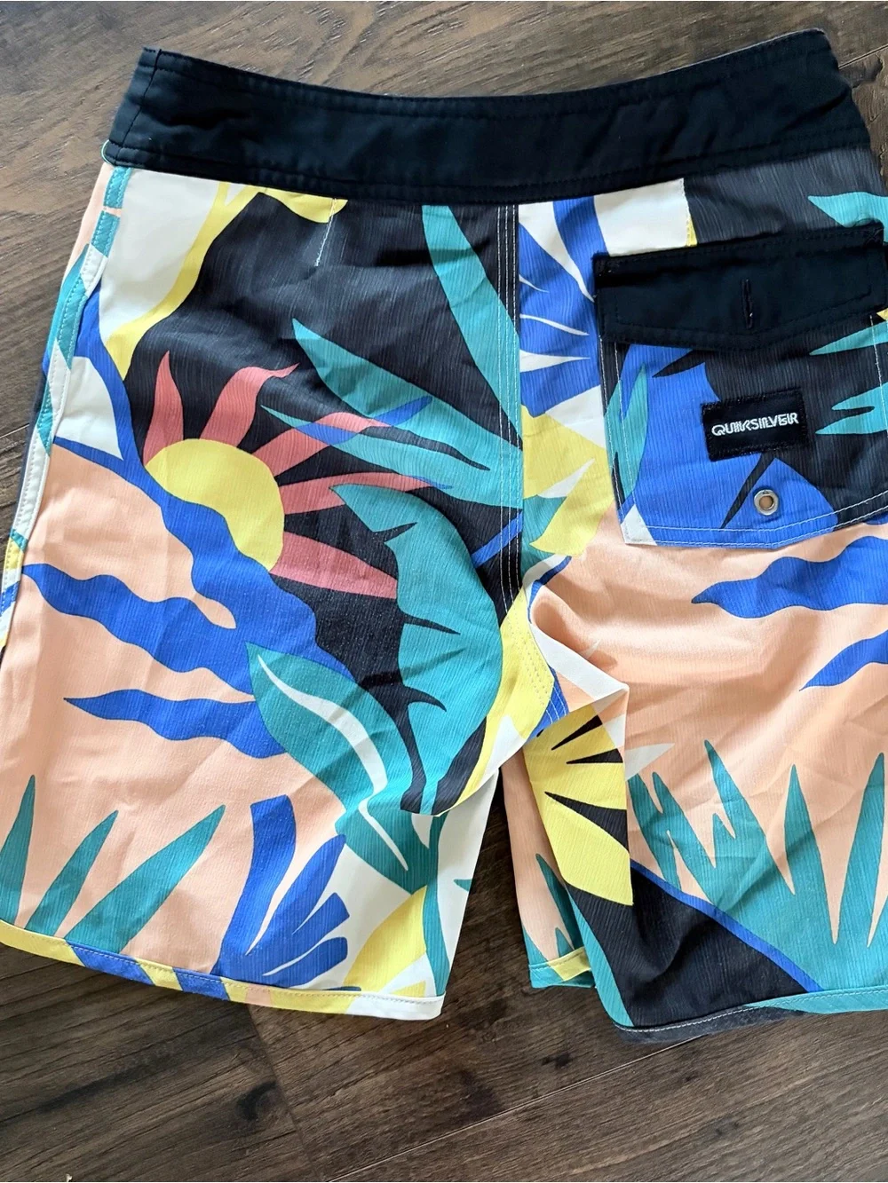 Quiksilver brand style